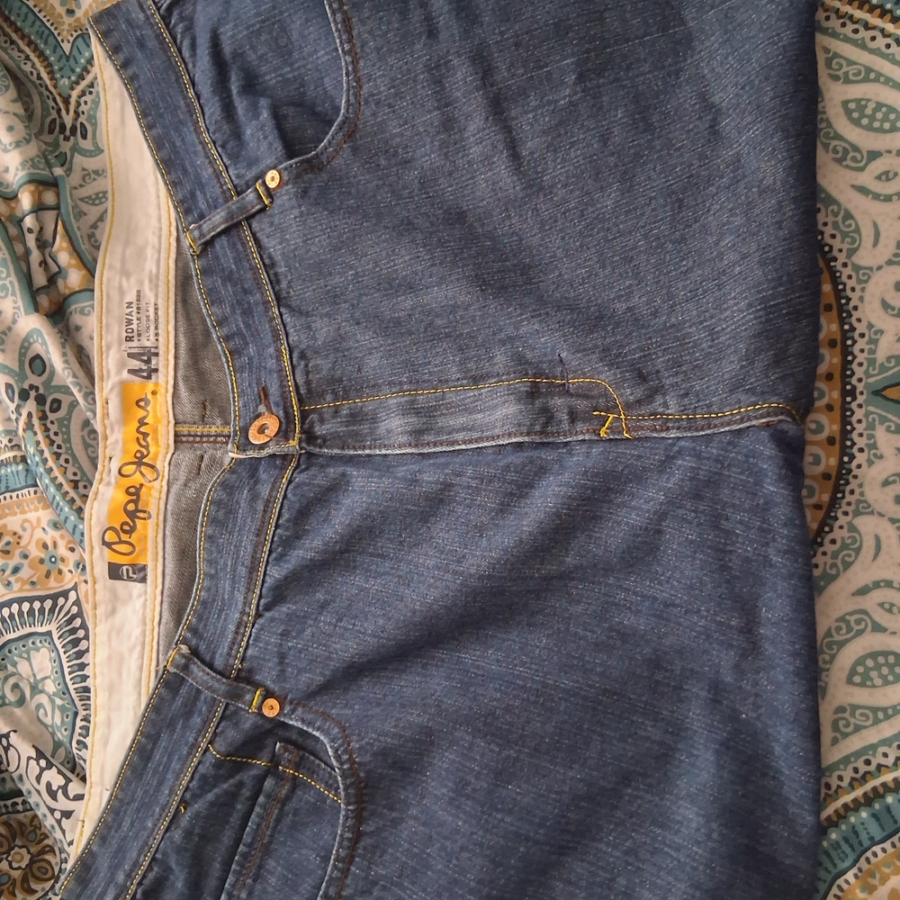 Pepe Jeans Dark Blue Denim with Yellow Accents - Picture 6 of 7